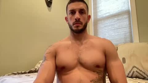 hard_runner_ online show from November 18, 2025, 4:00 pm