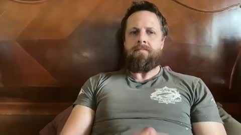 hard_t00l_84 online show from February 27, 2025, 8:31 pm