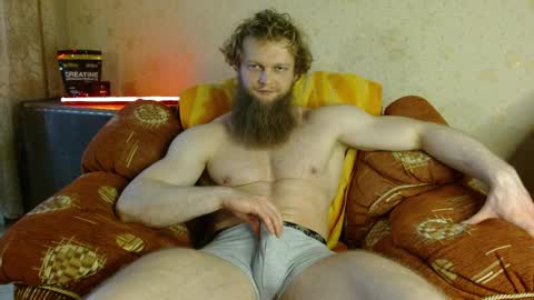 Valentino Hard online show from April 1, 2026, 2:25 pm