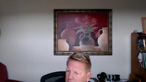 Steele and Cassie online show from November 22, 2025, 12:42 am