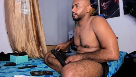 Snapshot of hardboy_latin chatting on March 14, 2026, 10:59 pm hardboy_latin online show from March 14, 2026, 10:59 pm