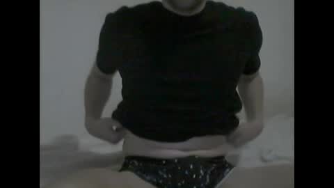 hardboylovemilfmoom online show from January 15, 2026, 9:51 pm