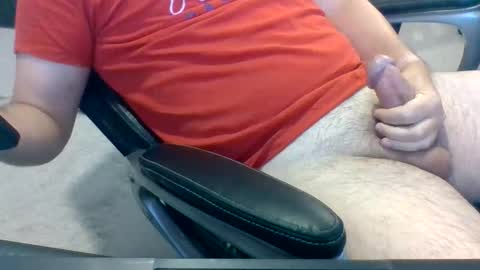 Makeithappen9086 online show from June 5, 2026, 2:56 pm