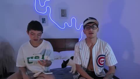 Snapshot of hardcoreheat_ind chatting on February 8, 2026, 10:57 pm kade and demi independent models online show from February 8, 2026, 10:57 pm