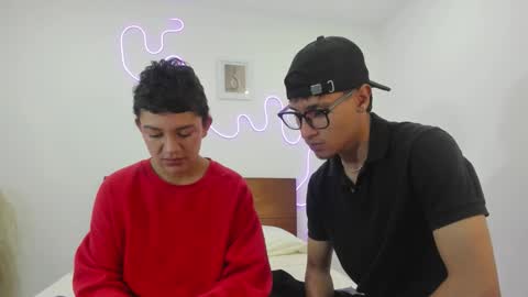 Snapshot of hardcoreheat_ind chatting on February 15, 2026, 11:01 pm kade and demi independent models online show from February 15, 2026, 11:01 pm