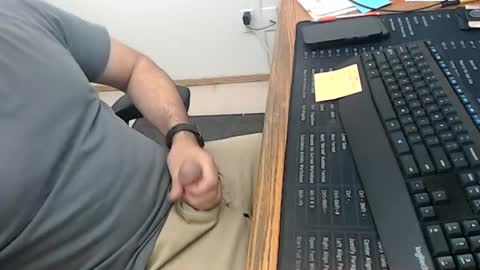 hardcumcan online show from June 18, 2026, 8:24 pm