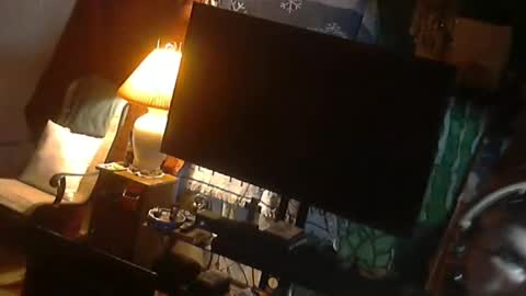 Snapshot of hardinhand44 chatting on October 17, 2025, 10:45 pm john nobles online show from October 17, 2025, 10:45 pm