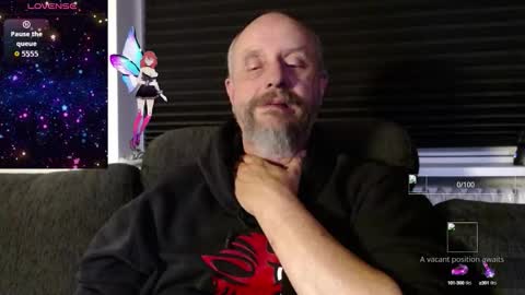 MrLazy online show from October 6, 2025, 6:16 pm