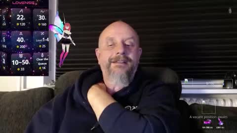 MrLazy online show from November 4, 2025, 7:02 pm