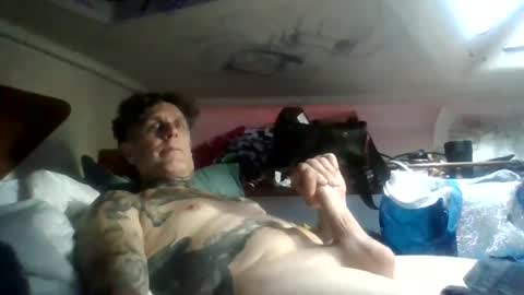 hardnthick online show from October 30, 2025, 4:58 am