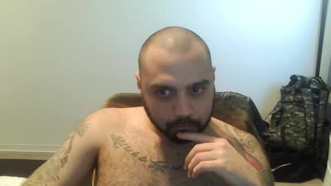 hardschwan online show from February 19, 2026, 3:41 pm