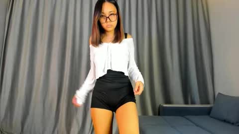 Snapshot of harimin chatting on October 10, 2025, 1:21 pm Maya online show from October 10, 2025, 1:21 pm