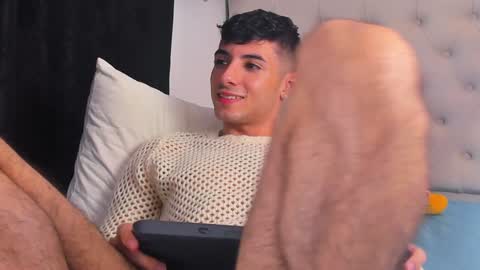 Snapshot of harley_fairy chatting on December 5, 2024, 10:45 pm Harley online show from December 5, 2024, 10:45 pm