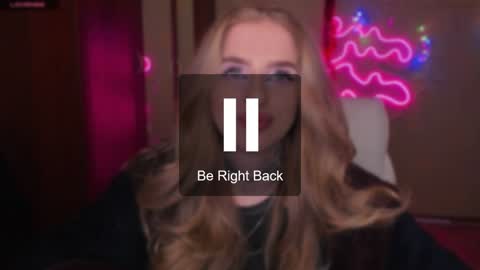 Snapshot of harley_kimm chatting on January 12, 2025, 6:17 am Julia online show from January 12, 2025, 6:17 am