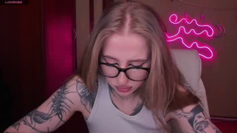 Snapshot of harley_kimm chatting on January 25, 2025, 5:07 am Julia online show from January 25, 2025, 5:07 am