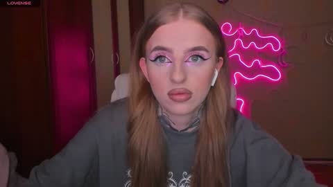 Snapshot of harley_kimm chatting on February 8, 2025, 5:51 am Julia online show from February 8, 2025, 5:51 am