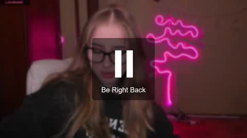 Snapshot of harley_kimm chatting on February 23, 2025, 5:01 am Julia online show from February 23, 2025, 5:01 am