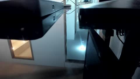     online show from April 19, 2026, 2:44 am