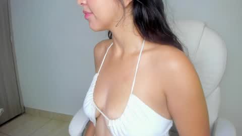 Snapshot of harleyqueen_robbie chatting on January 14, 2025, 12:00 am harleyqueen_robbie online show from January 14, 2025, 12:00 am