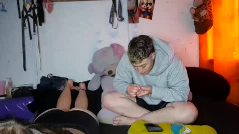    online show from February 6, 2025, 8:56 pm