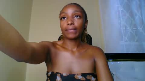 Snapshot of harmlessbitch chatting on November 8, 2025, 9:09 am harmlessbitch online show from November 8, 2025, 9:09 am