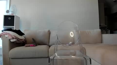 Harmonie Marquise online show from March 6, 2026, 7:43 pm