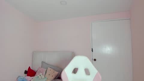 Snapshot of harmony_murr chatting on January 20, 2025, 4:34 pm vanessa online show from January 20, 2025, 4:34 pm