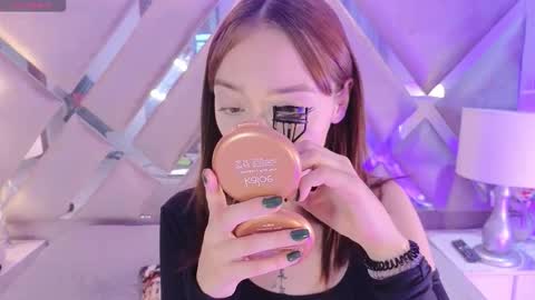 Snapshot of harperwest_ chatting on September 29, 2025, 8:35 pm Harper online show from September 29, 2025, 8:35 pm