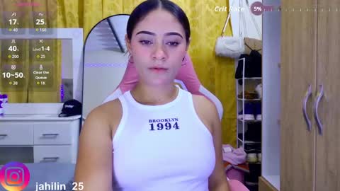 Snapshot of harperzoe chatting on November 7, 2025, 11:16 pm harperzoe online show from November 7, 2025, 11:16 pm