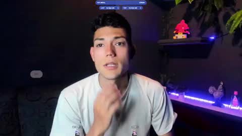 Snapshot of harrydavidsonx chatting on June 8, 2026, 1:33 pm ... online show from June 8, 2026, 1:33 pm
