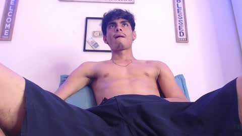 harry thomson online show from February 8, 2025, 11:45 pm