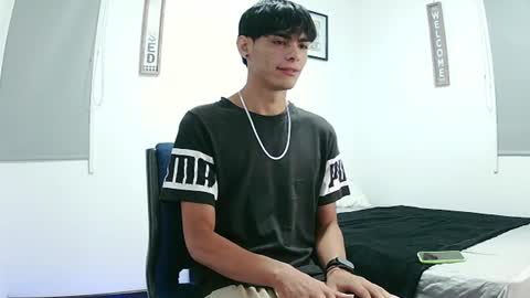 Snapshot of harrythomson1 chatting on June 19, 2026, 10:41 am harry thomson online show from June 19, 2026, 10:41 am