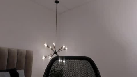 Harry Jones online show from February 15, 2025, 5:39 pm