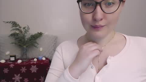 hartfoxx online show from January 9, 2025, 1:18 am