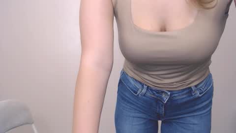 hartfoxx online show from October 18, 2025, 10:32 pm