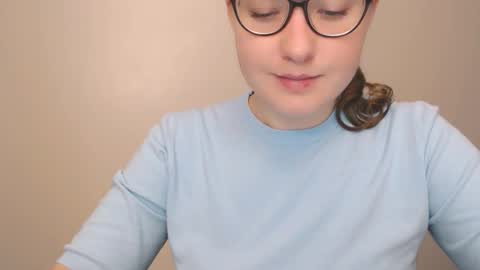 hartfoxx online show from December 5, 2025, 4:14 pm