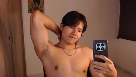 Snapshot of haru_boi chatting on April 4, 2026, 5:49 am Haru online show from April 4, 2026, 5:49 am