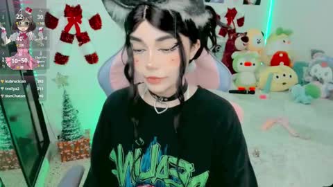 Snapshot of haru_lee chatting on December 11, 2024, 9:30 am Haru online show from December 11, 2024, 9:30 am