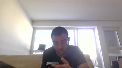 Snapshot of hash420 chatting on January 19, 2025, 10:06 am hash420 online show from January 19, 2025, 10:06 am