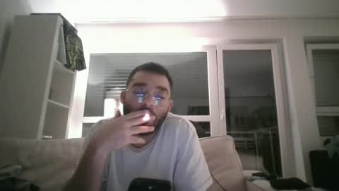 Snapshot of hash420 chatting on February 16, 2025, 10:43 pm hash420 online show from February 16, 2025, 10:43 pm