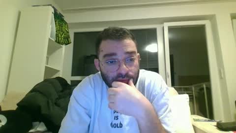 Snapshot of hash420 chatting on February 18, 2025, 12:15 am hash420 online show from February 18, 2025, 12:15 am