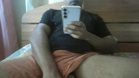 Snapshot of hash9312 chatting on February 2, 2025, 7:41 am Luwi online show from February 2, 2025, 7:41 am