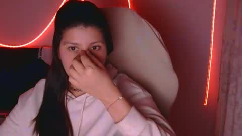 lady online show from February 7, 2026, 5:11 am