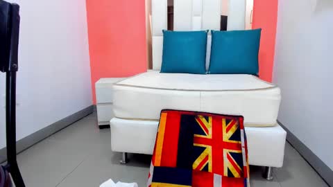 Nicky bac online show from February 13, 2025, 2:31 pm