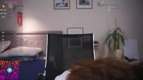 Snapshot of hasta_la_kissy chatting on February 1, 2026, 5:17 am Mary online show from February 1, 2026, 5:17 am