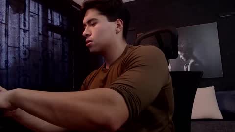 hat_guy01 online show from February 11, 2026, 9:53 pm