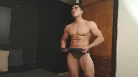 hat_guy01 online show from June 19, 2026, 9:51 pm