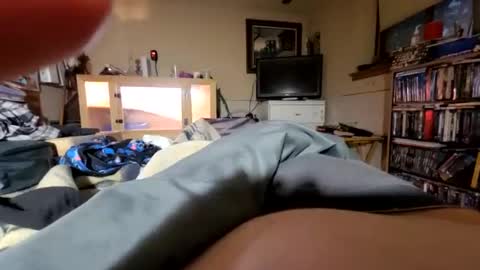 hawkfan1888 online show from October 12, 2025, 11:37 pm