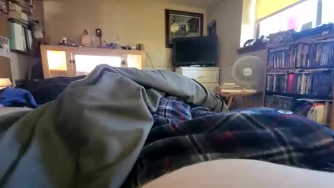 hawkfan1888 online show from April 20, 2026, 3:26 pm