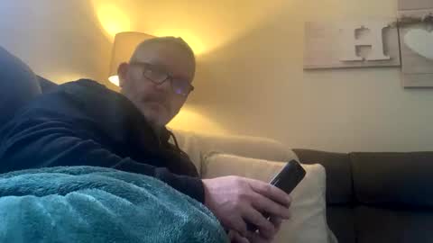 Snapshot of hawks2113 chatting on February 13, 2025, 3:14 pm hawks2113 online show from February 13, 2025, 3:14 pm